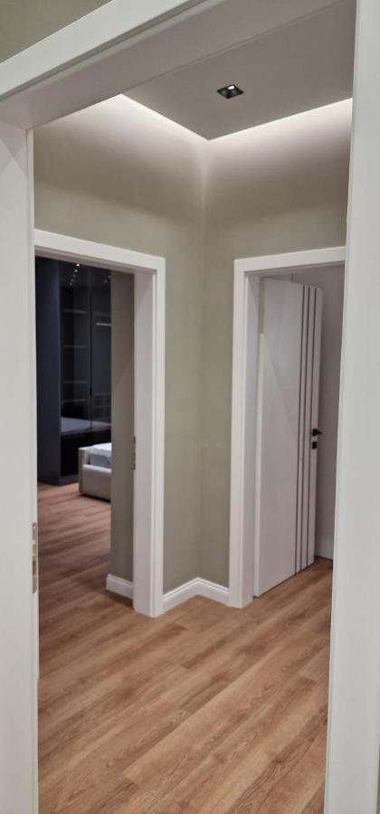 Heart Of Tirana Apartment Екстер'єр фото