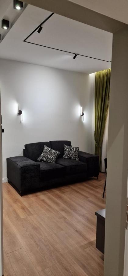 Heart Of Tirana Apartment Екстер'єр фото